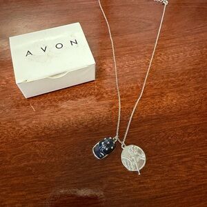 Avon St. Louis Cardinals Silver Necklace with Black and Silver Charms